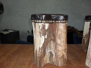 drveni tabure